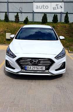 Седан Hyundai Sonata 2018 в Вышгороде