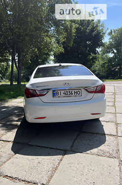 Седан Hyundai Sonata 2013 в Лубнах