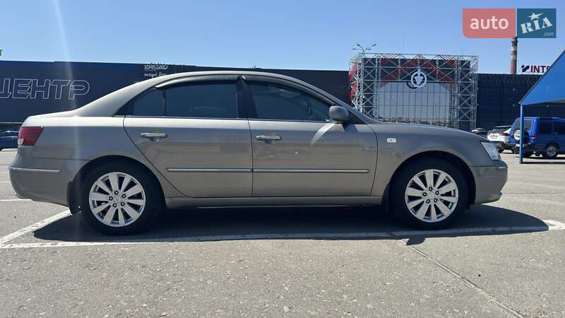 Седан Hyundai Sonata 2008 в Києві