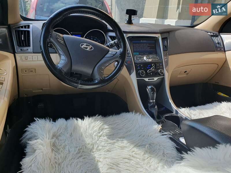 Седан Hyundai Sonata 2013 в Одессе фото 4 Седан Hyundai Sonata 2013 в Одессе