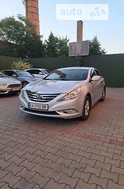 Седан Hyundai Sonata 2014 в Чернівцях