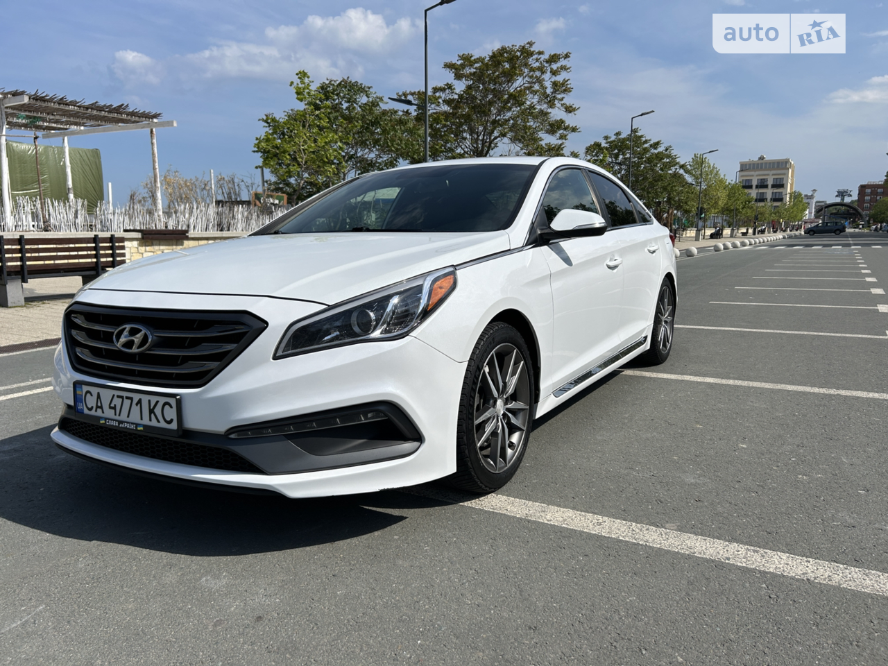 2017 Hyundai Sonata - мініатюра 25