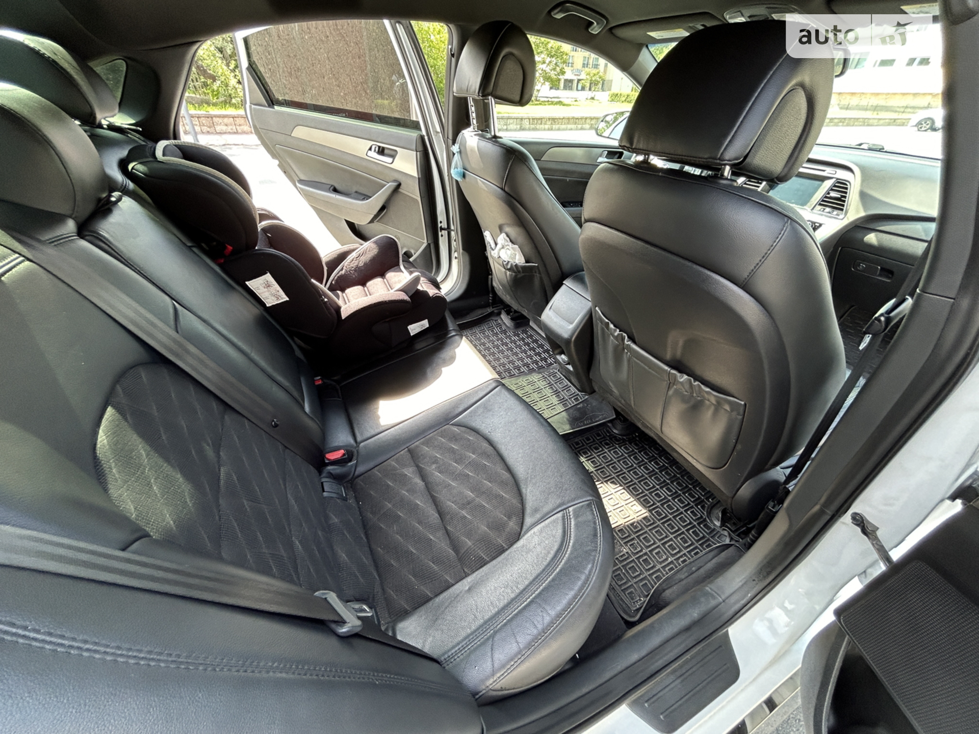 2017 Hyundai Sonata - мініатюра 38