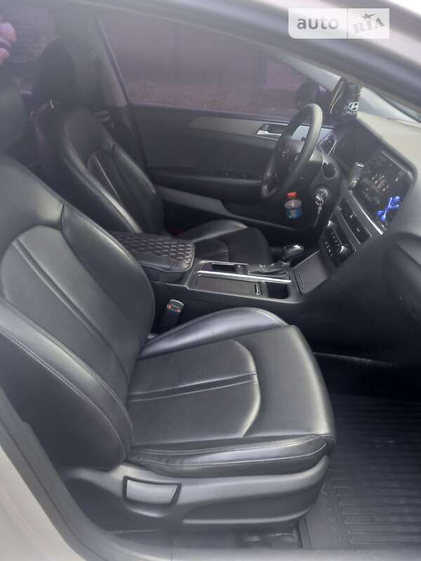 Седан Hyundai Sonata 2015 в Сумах фото 15 Седан Hyundai Sonata 2015 в Сумах