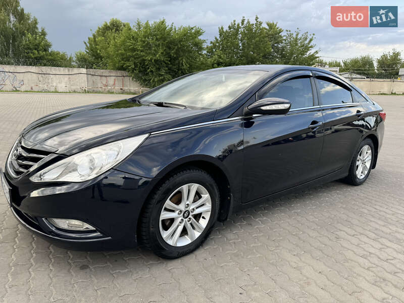 Седан Hyundai Sonata 2010 в Кременчуці