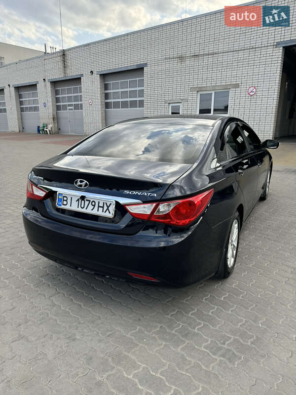 Седан Hyundai Sonata 2010 в Кременчуці