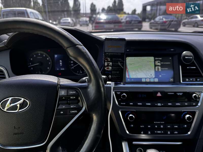 Седан Hyundai Sonata 2015 в Киеве
