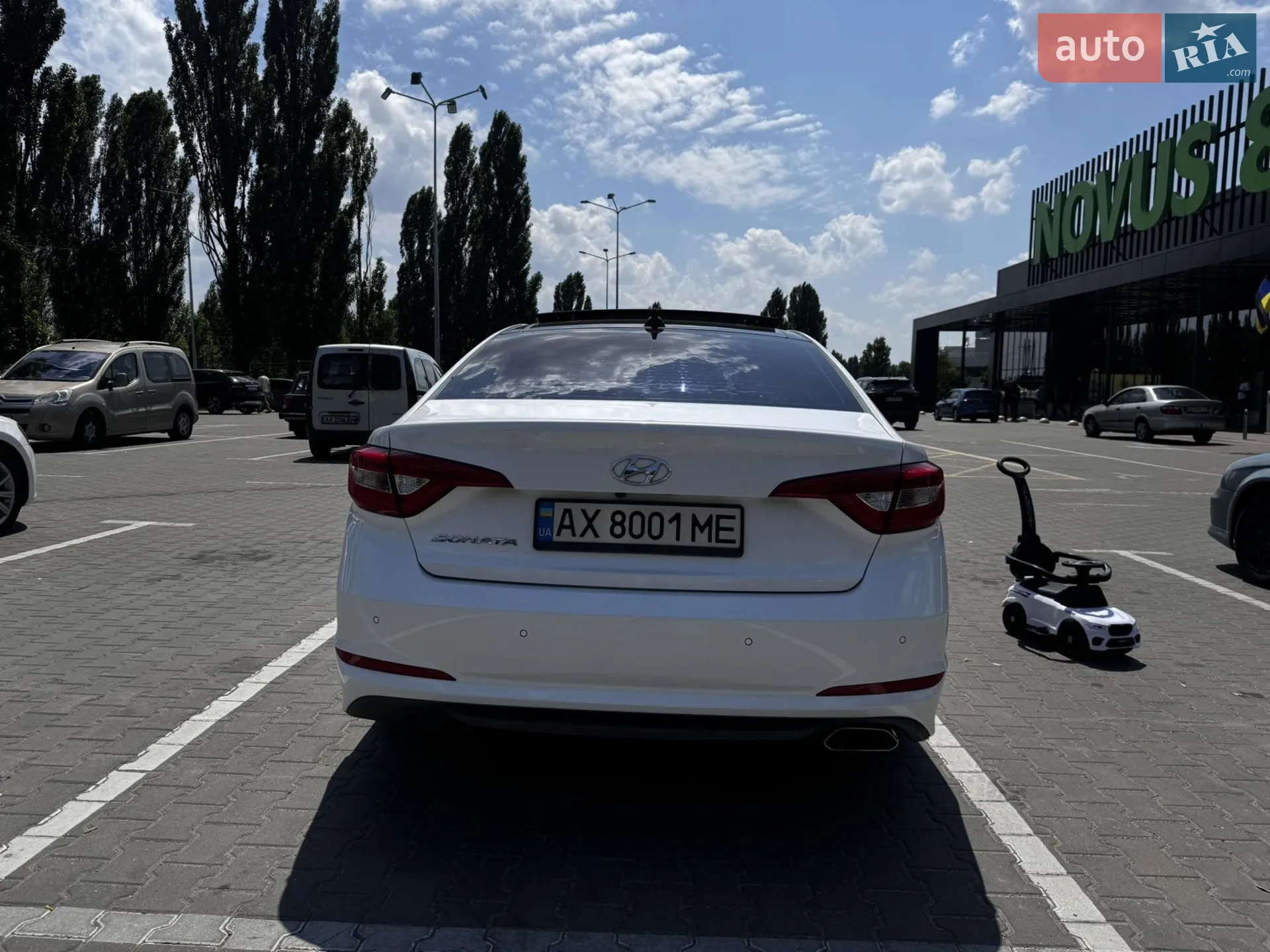 2015 Hyundai Sonata - мініатюра 17