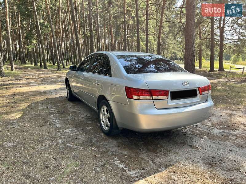 Седан Hyundai Sonata 2007 в Сумах