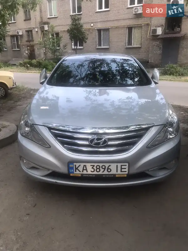 Hyundai Sonata