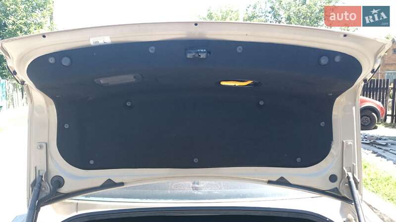 Седан Hyundai Sonata 2005 в Миргороді