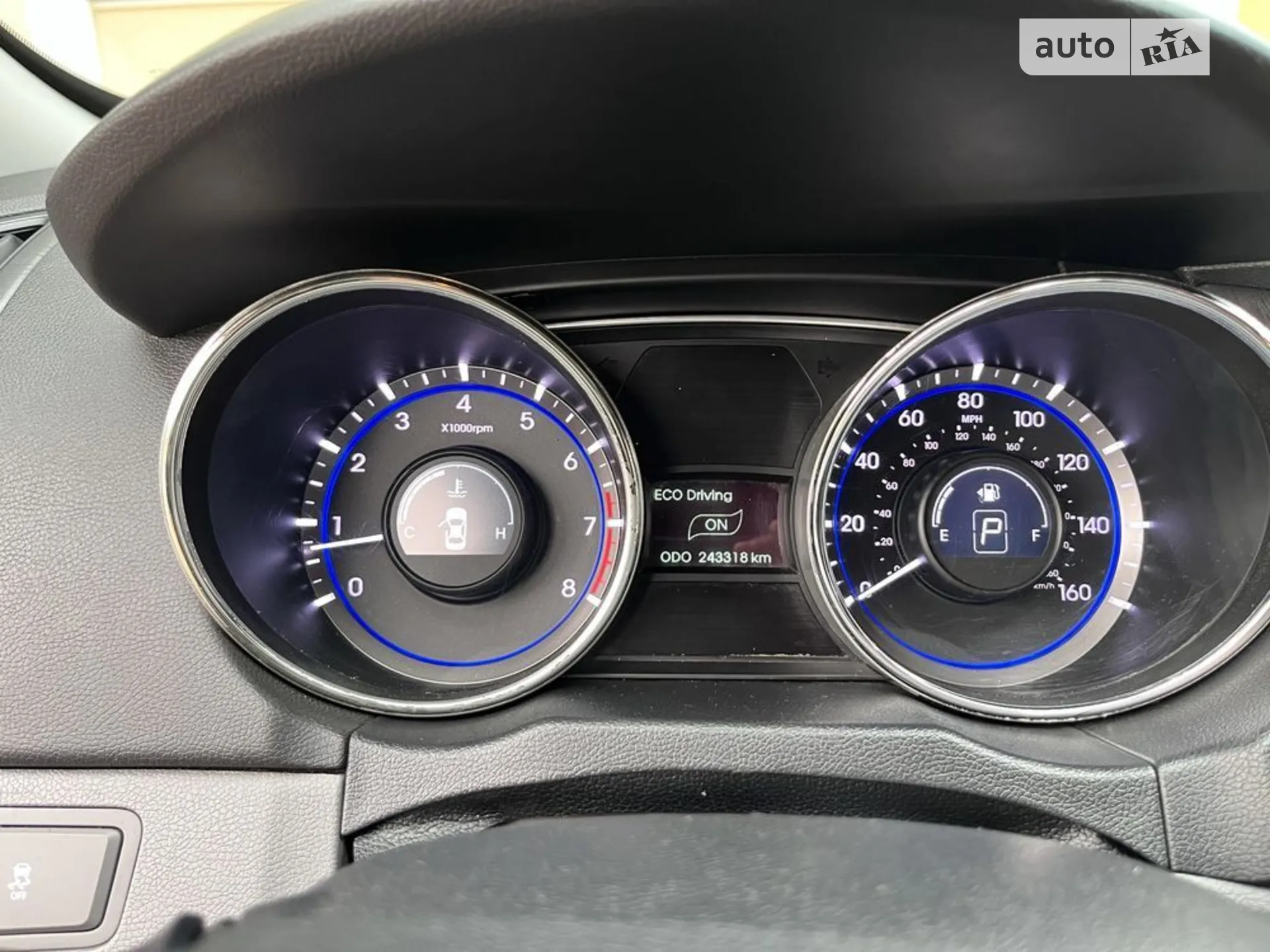2010 Hyundai Sonata - мініатюра 7