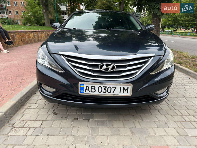 Седан Hyundai Sonata 2010 в Могилів-Подільському