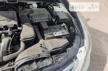 Седан Hyundai Sonata 2012 в  фото 13 Седан Hyundai Sonata 2012 в
