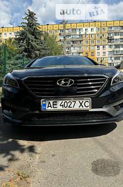 Седан Hyundai Sonata 2015 в Днепре