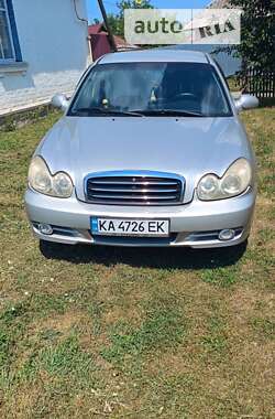 Седан Hyundai Sonata 2003 в Обухове