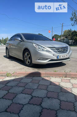 Седан Hyundai Sonata 2011 в Новомосковске