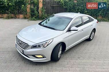 Седан Hyundai Sonata 2015 в 