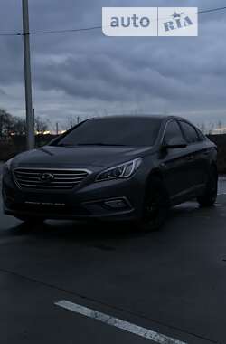 Седан Hyundai Sonata 2017 в Синельниково