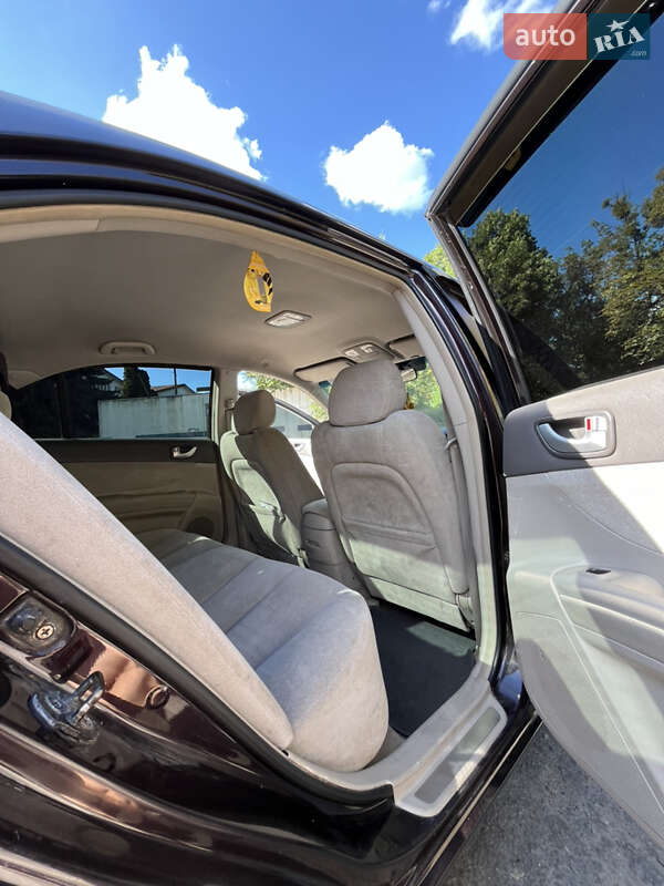 Седан Hyundai Sonata 2005 в Полтаве