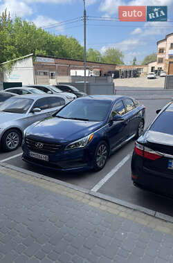 Седан Hyundai Sonata 2015 в 
