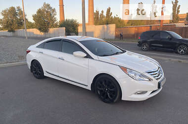 Седан Hyundai Sonata 2013 в Дніпрі