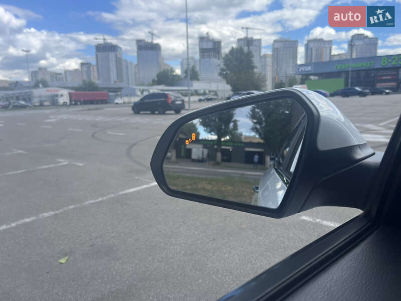 Седан Hyundai Sonata 2015 в Києві