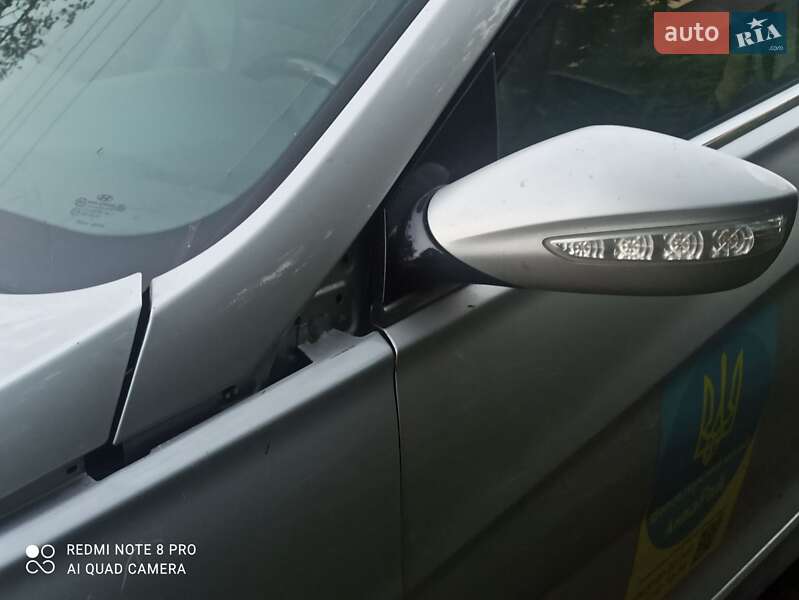 Седан Hyundai Sonata 2012 в Киеве