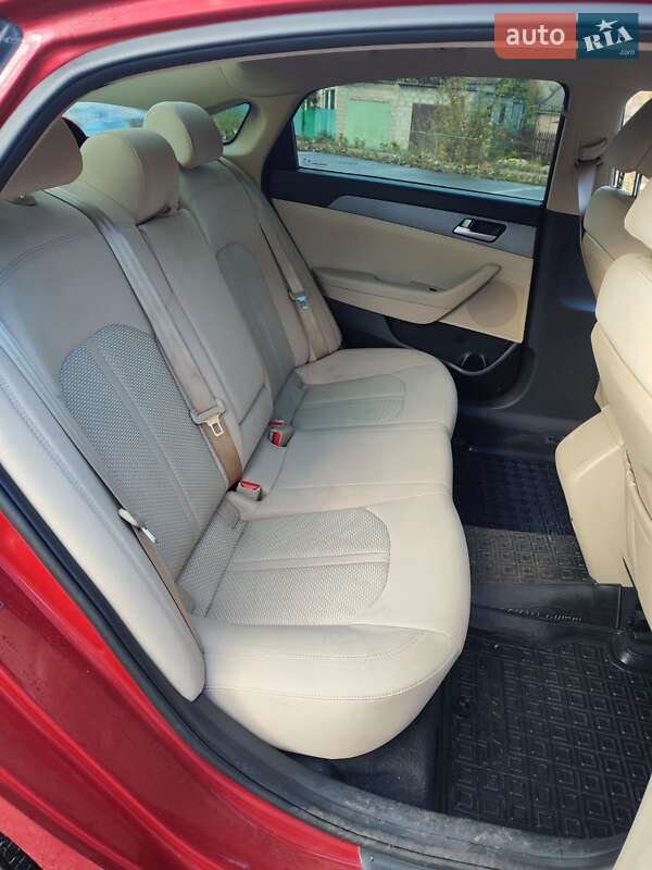 Седан Hyundai Sonata 2016 в Запоріжжі