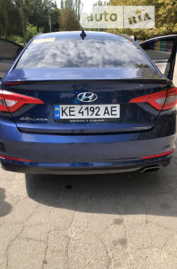 Седан Hyundai Sonata 2016 в Кривом Роге