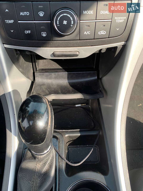 Седан Hyundai Sonata 2014 в Киеве