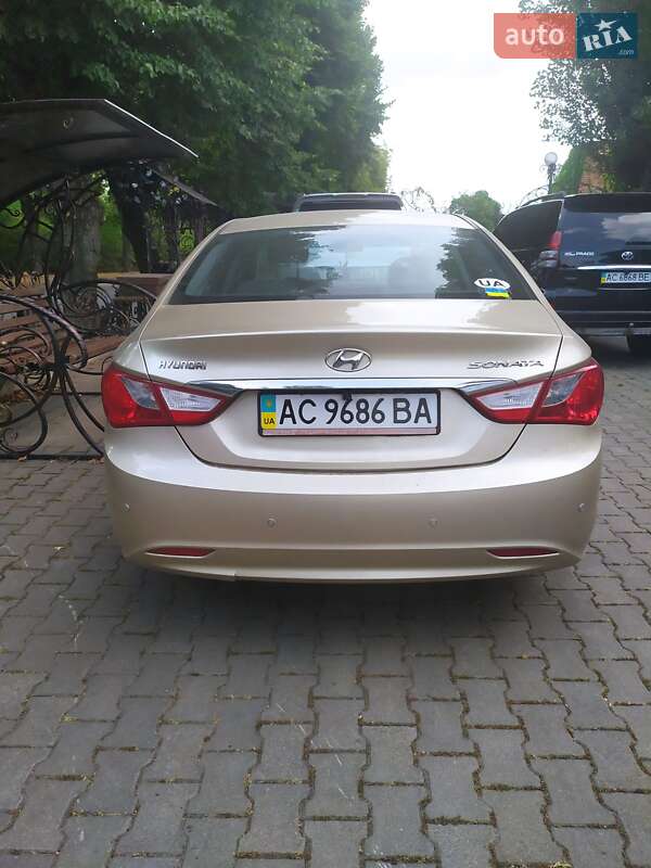 Седан Hyundai Sonata 2010 в Луцьку