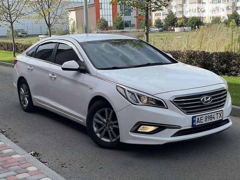 Седан Hyundai Sonata 2014 в Дніпрі