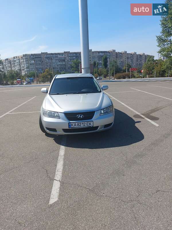 Hyundai Sonata 2007