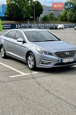 Седан Hyundai Sonata 2015 в 