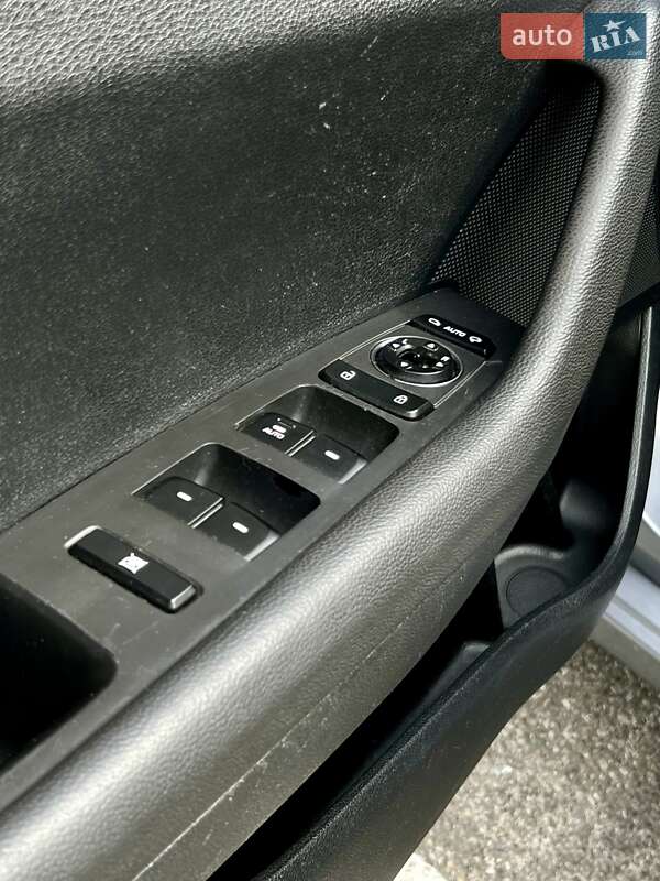 Седан Hyundai Sonata 2015 в Києві