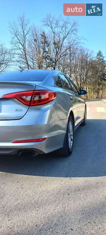 Седан Hyundai Sonata 2016 в Львове