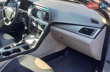 Седан Hyundai Sonata 2016 в Львові