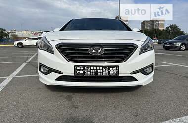 Седан Hyundai Sonata 2016 в Киеве