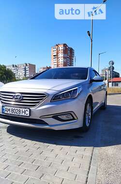 Седан Hyundai Sonata 2015 в Миколаєві