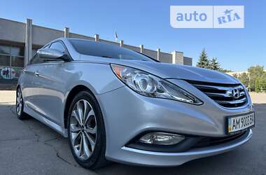 Седан Hyundai Sonata 2014 в Ровно