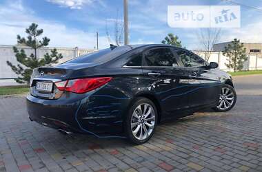 Седан Hyundai Sonata 2012 в Христиновке