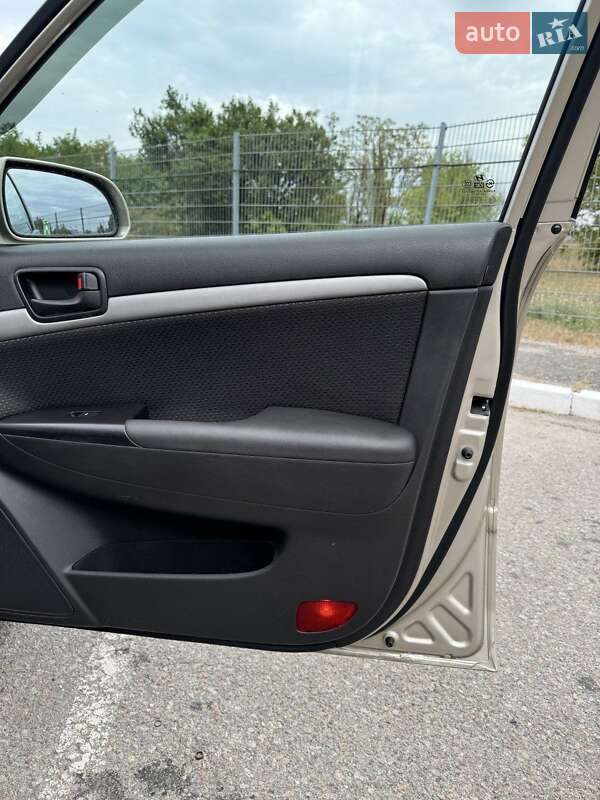 Седан Hyundai Sonata 2008 в Дніпрі