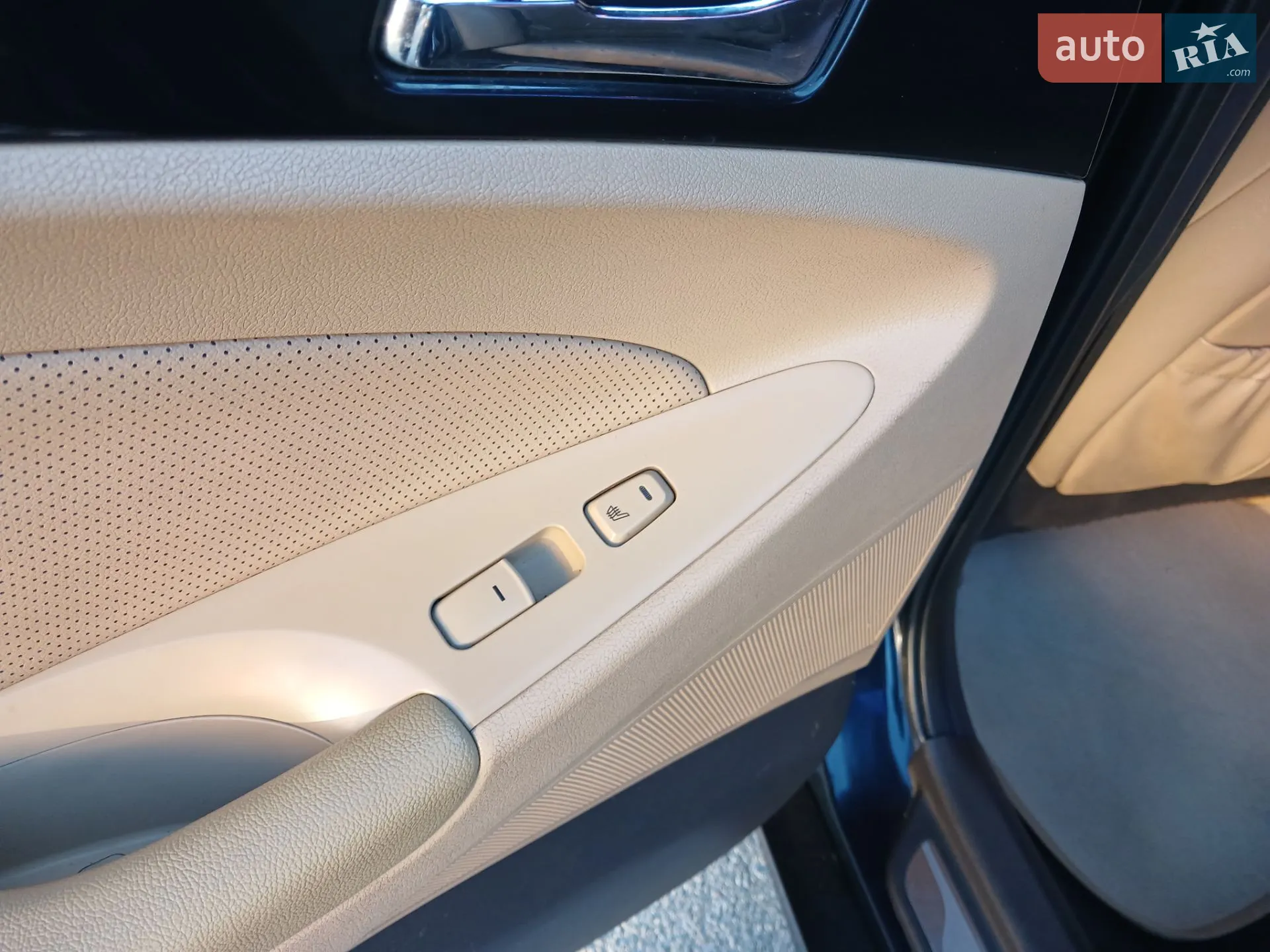 2010 Hyundai Sonata - мініатюра 7