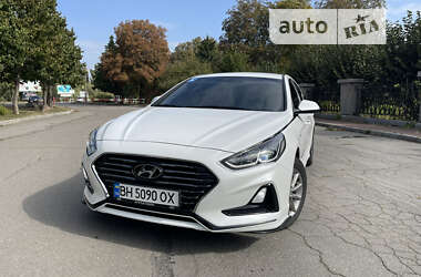 Седан Hyundai Sonata 2017 в Умані