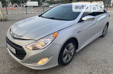 Седан Hyundai Sonata 2014 в Киеве