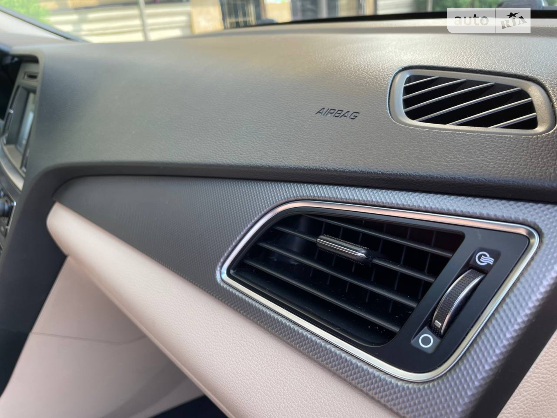 2015 Hyundai Sonata - мініатюра 14