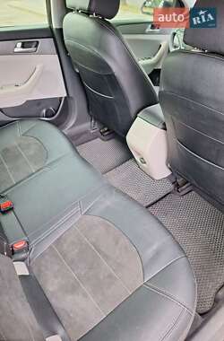 Седан Hyundai Sonata 2014 в 