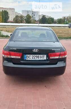 Седан Hyundai Sonata 2007 в Нетешине