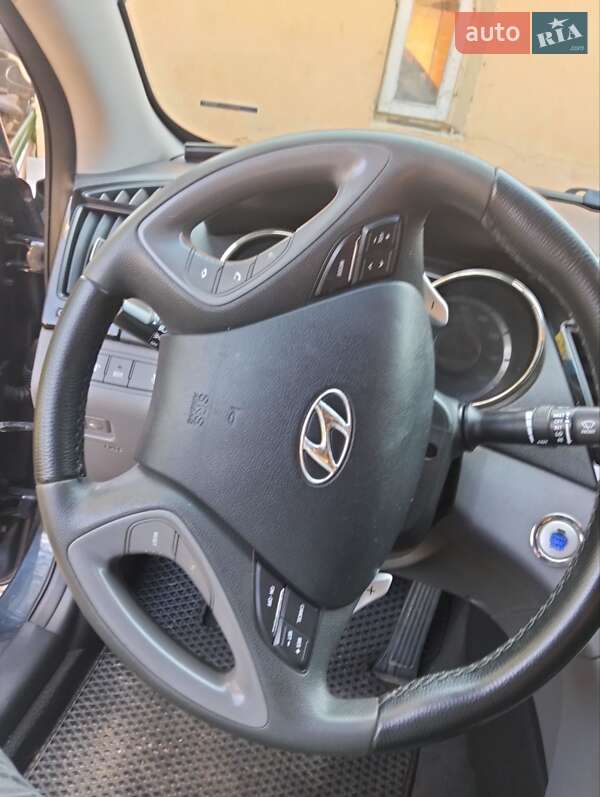 Седан Hyundai Sonata 2011 в Івано-Франківську